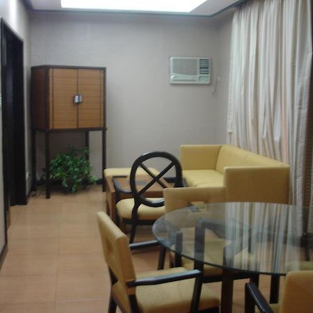Bacolod Business Inn 外观 照片