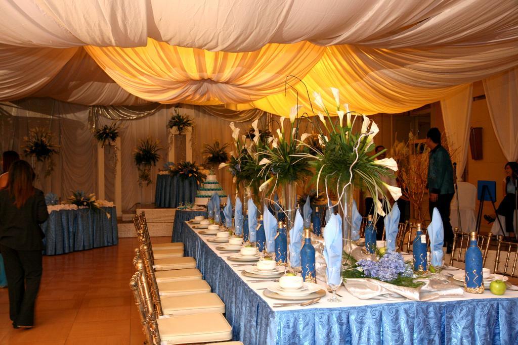 Bacolod Business Inn 外观 照片