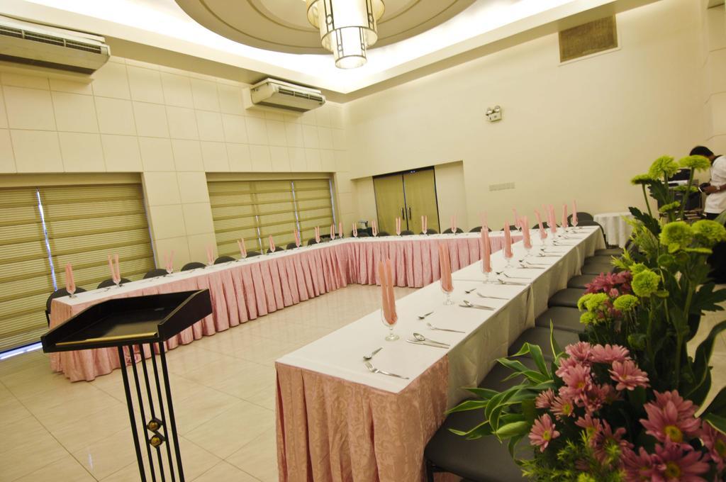 Bacolod Business Inn 外观 照片