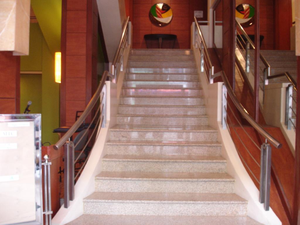 Bacolod Business Inn 外观 照片