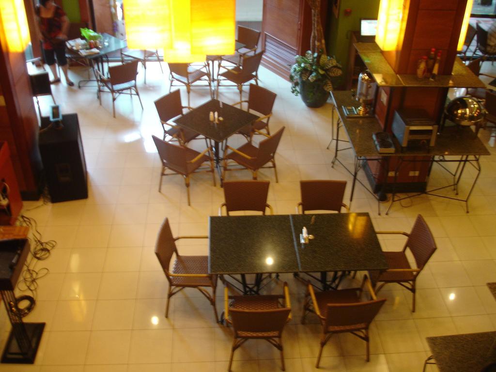 Bacolod Business Inn 外观 照片