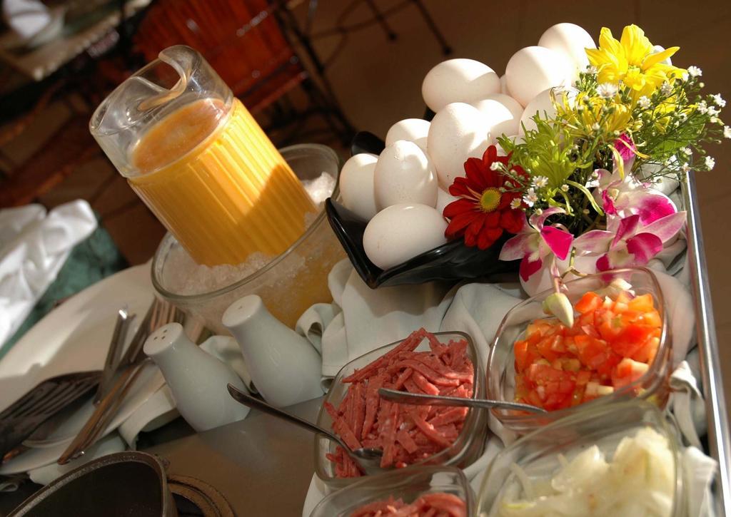 Bacolod Business Inn 外观 照片